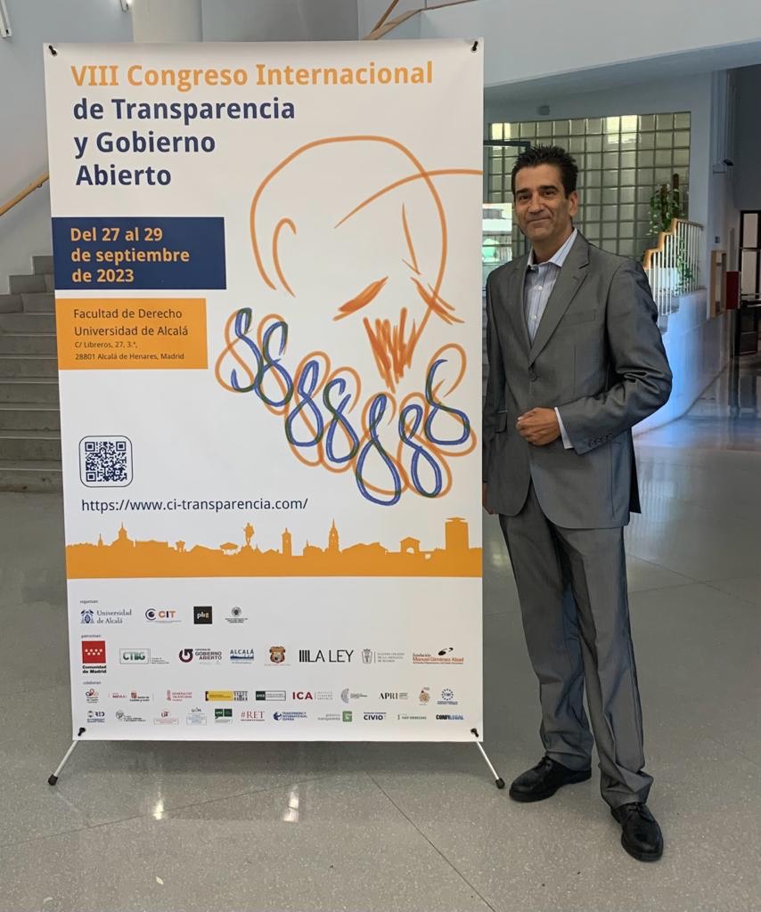 Docente de la facultad de Educación participa en el VIII Congreso ...